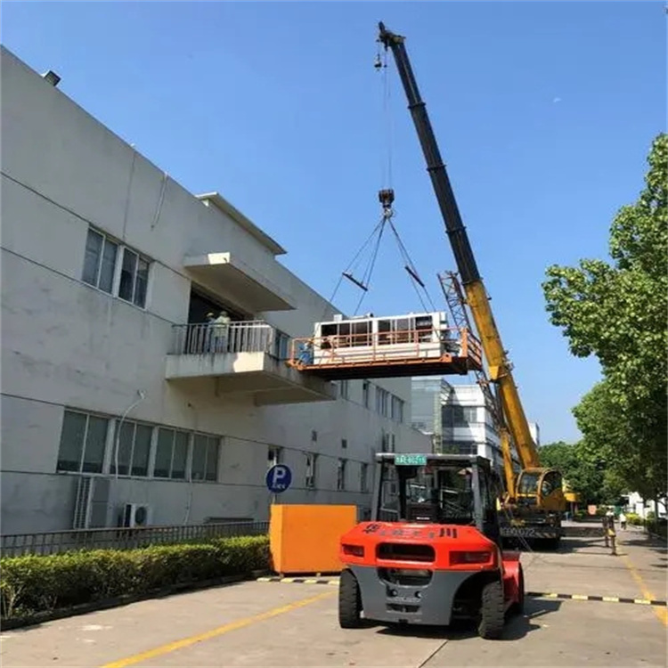 抱由镇起重机司机十吊十不吊